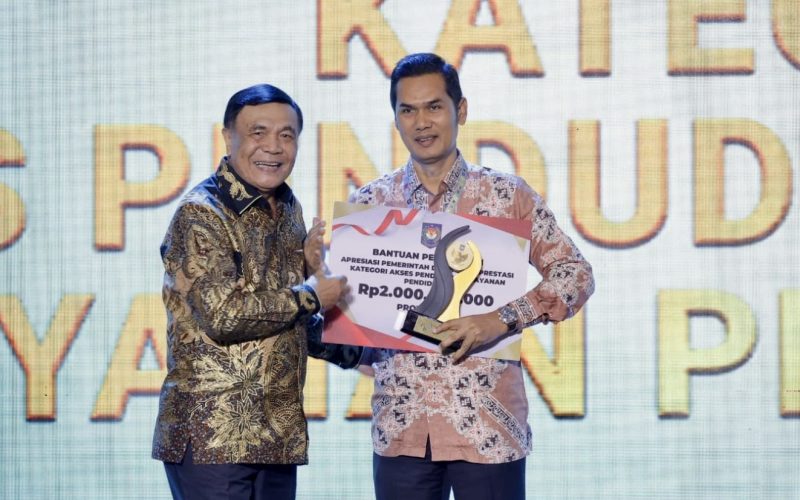 Pemerintah Aceh Raih Apresiasi Kategori Akses Penduduk ke Layanan Pendidikan