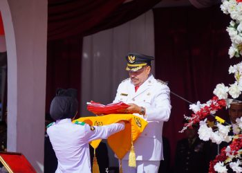 Bupati TRK Pimpin Upacara HUT ke-81 RI di Nagan Raya