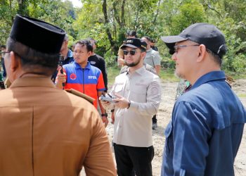 [FOTO] Satgas PRR Pusat Bersama Wabup Said Tinjau Kerusakan Desa Jambak