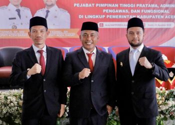 Bupati Tarmizi Lantik Dr.Kurdi Sebagai Sekda Aceh Barat Definitif