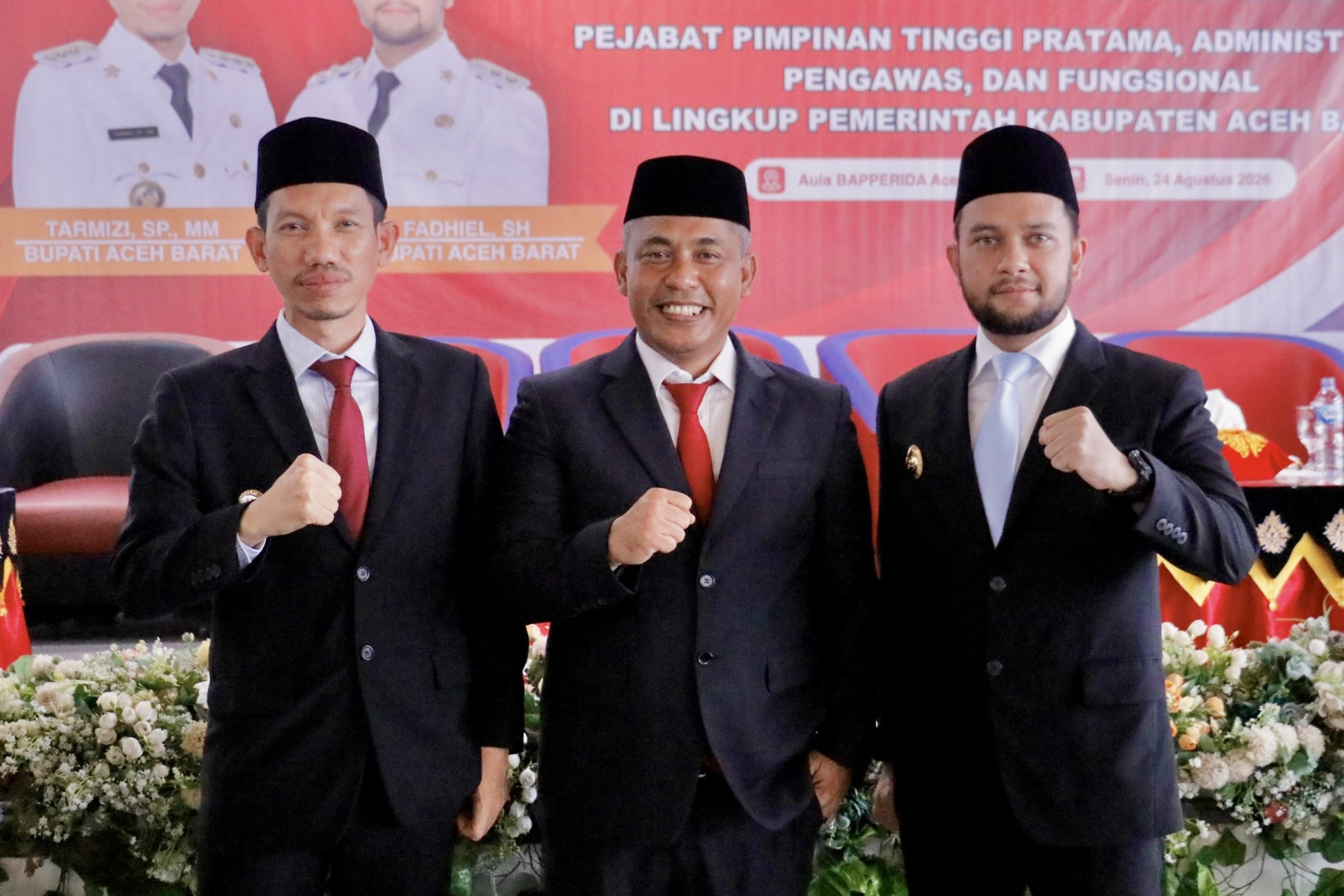 Bupati Tarmizi Lantik Dr.Kurdi Sebagai Sekda Aceh Barat Definitif