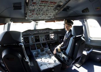 [FOTO] Mengintip Kemegahan Pesawat Jumbo Airbus A380 yang Mampir RI