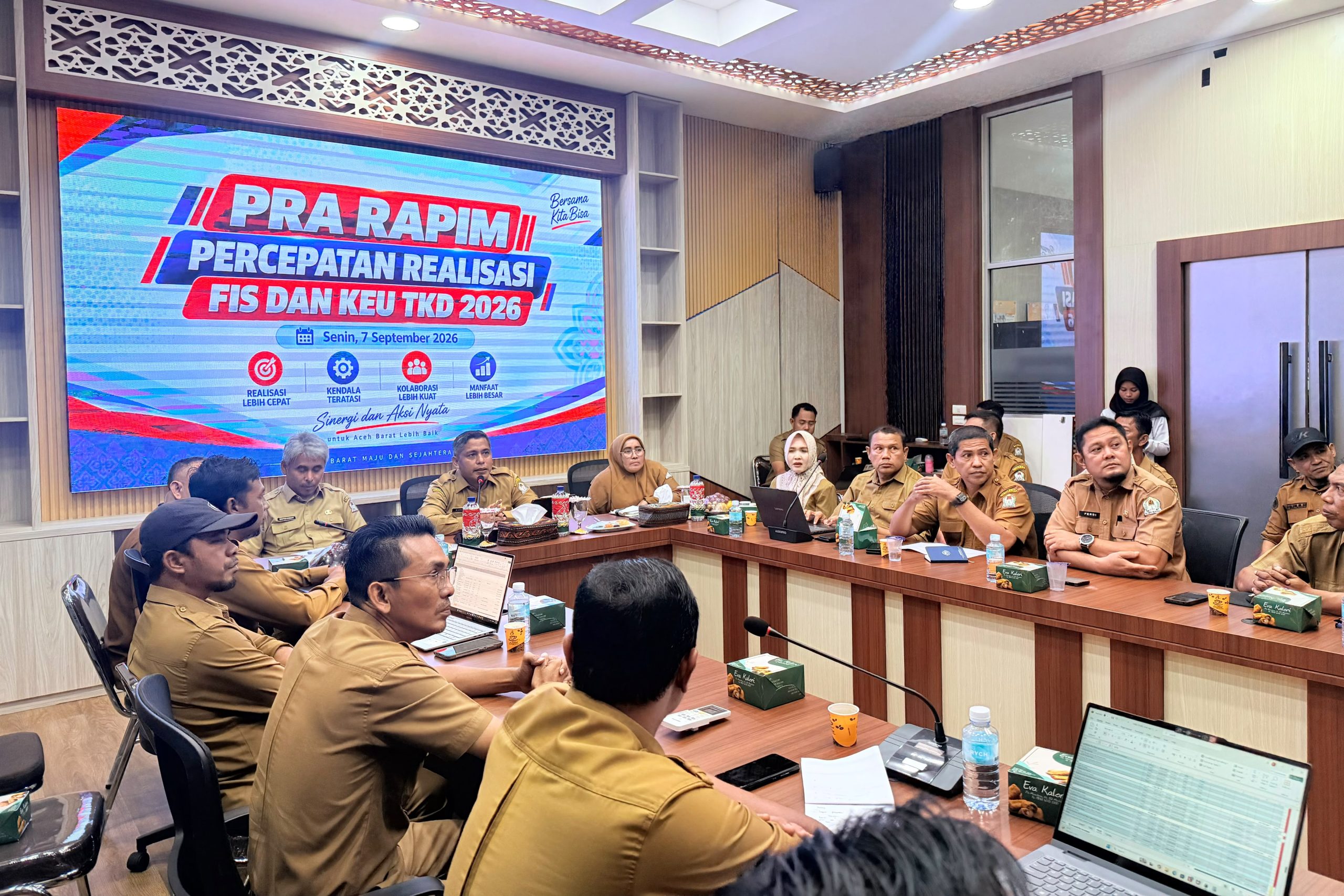 Sekda Aceh Barat Pimpin Rapat Intervensi, Percepatan Realisasi TKD 2026.