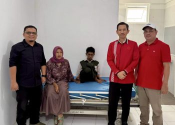 Bupati Tarmizi Bawa Akbar ke RSJ Banda Aceh, Siapkan Rumah Khusus untuknya