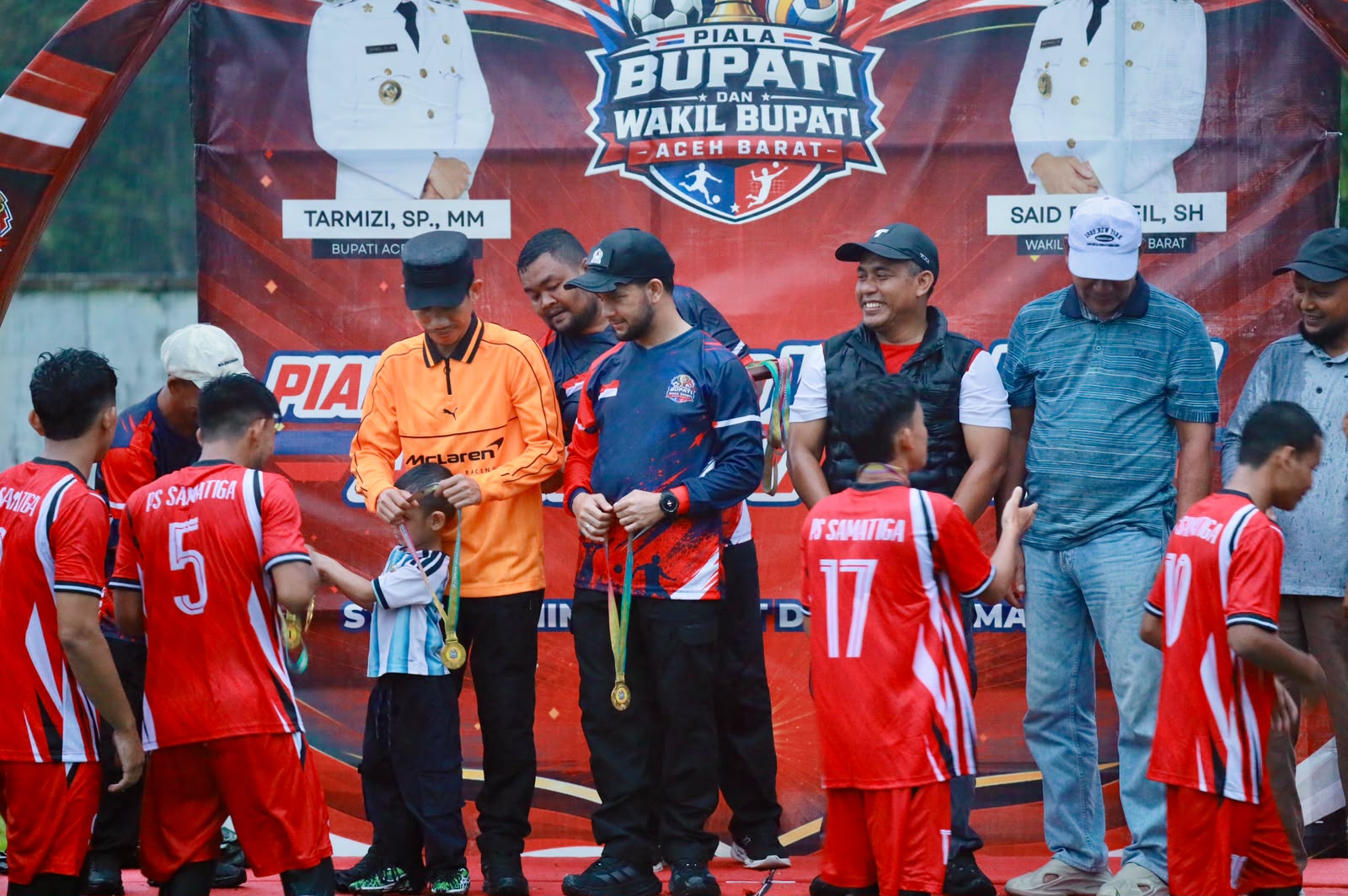 Bupati Tarmizi Tutup Turnamen Sepak Bola Aceh Barat, Samatiga Keluar sebagai Juara