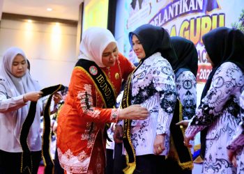 Kak Na Ajak Ibunda Guru Kabupaten dan Kota Dukung Perjuangan Guru